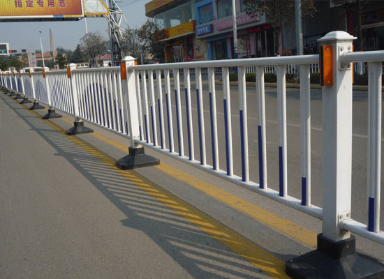 道路護欄